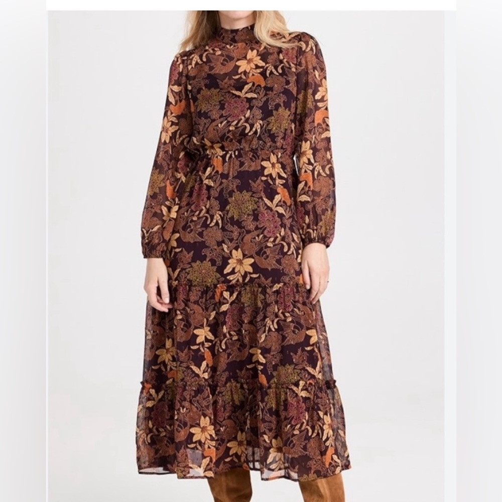 LOST+WANDER high neck / long sleeve midi dress from Revolve. Size Small.